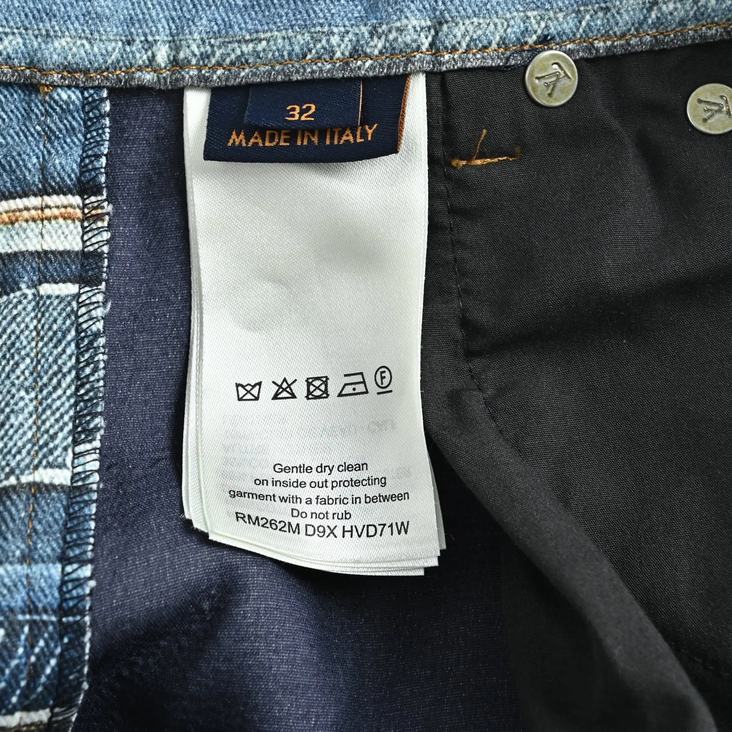 Louis Vuitton/Louis Vuitton presbyopic patchwork striped denim shorts